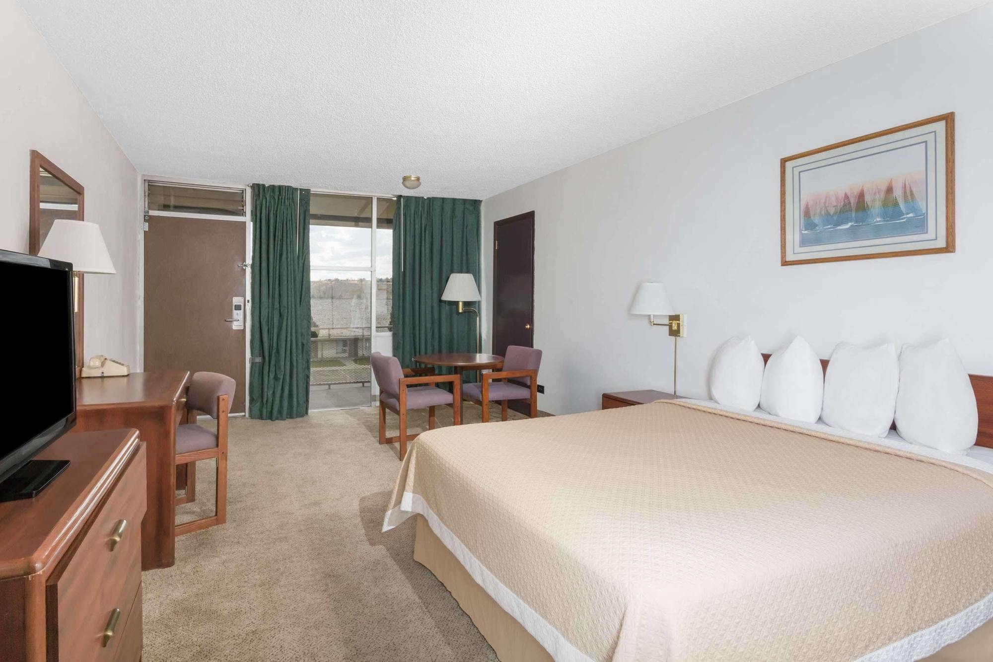 Days Inn By Wyndham Rock Springs Exteriör bild